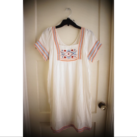 | Kaktus | Embroidered Boho Short Sleeve Dress - Picture 2 of 7